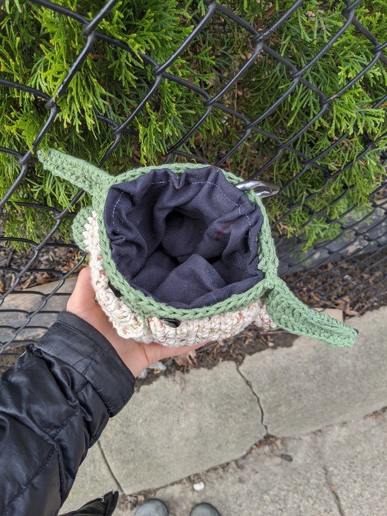 Baby Yoda Grogu Chalk Bag PDF Intermediate Crochet Pattern image 4