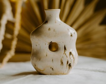 Drippy Cream Ceramic Vase - Small Ceramic Vase - Handmade Ceramic vase with hole - Bud vase - Small Vase - Speckled Pottery Vase