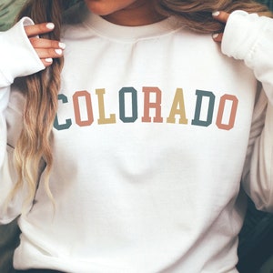 Colorado Sweatshirt, Colorado Sweater, Colorado Shirt, Retro Sweatshirt, Vintage Sweatshirt, Colorado Crewneck, Women’s Sweatshirt