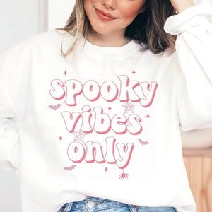 Spooky Vibes Sweatshirt, Halloween Shirt, Halloween Vintage Sweatshirt, Halloween Retro Shirt, Funny Halloween Shirt, Spooky Vibes Shirt