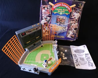 Vintage Tiger Electronics Major League Home Run Blast MLB Hitting Game w/Figures