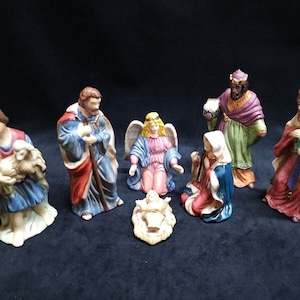 Porzellan Krippe Set Weihnachtskrippe Motiv 7 Teilig Figuren Dekorfiguren aus Keramik