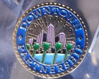 Collectible San Diego Downtown Partnership Hat Lapel Pin Badge Skyline New