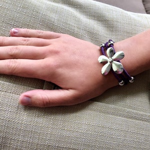 Natural Cork Bracelet with Flower Pendant. Great gift! Send to a friend!