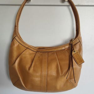 ショルダーバッグ Coach Ergo Hobo Shoulder Bag Pleated Vintage Coach Ergo Pleated Hobo Leather Camel Shoulder Bag - Etsy