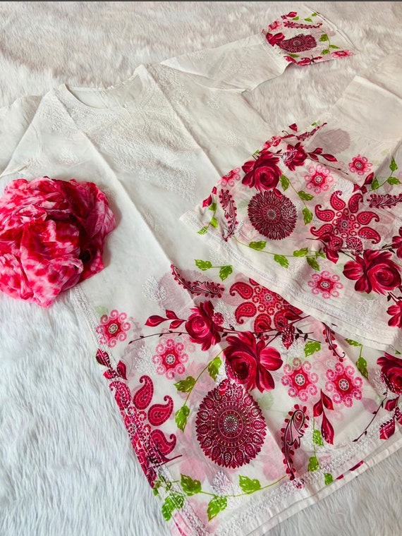 Handmade Lucknowi Ethnic Chikankari Embroidery  Cotton Kurta Kurti Set For Women