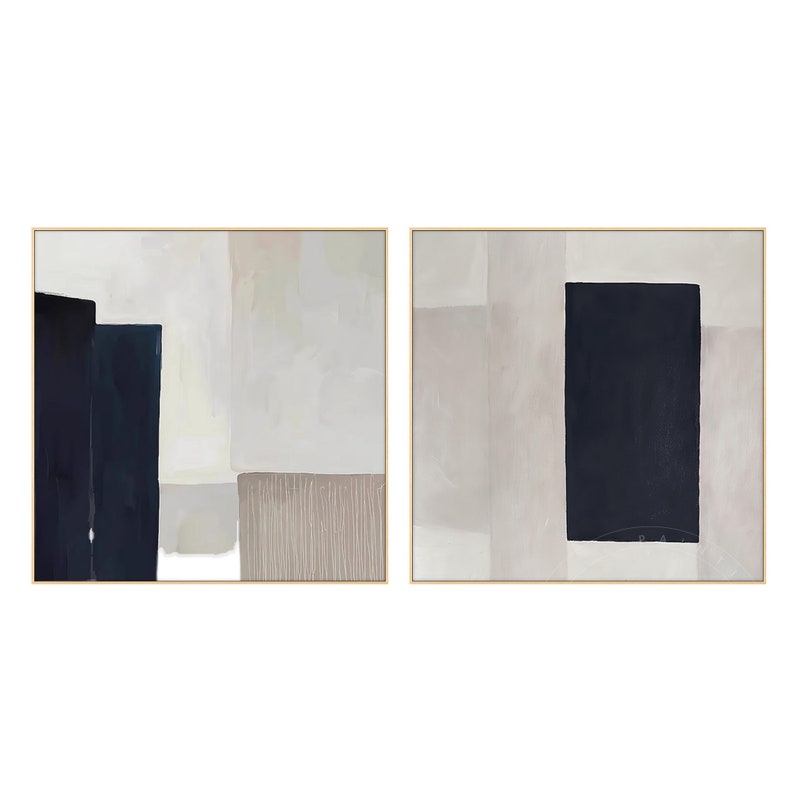 Pu&ograve; includere: Due dipinti astratti in stile minimalista. Il dipinto a sinistra presenta un rettangolo blu scuro su uno sfondo grigio chiaro. Il dipinto a destra presenta un rettangolo blu scuro su uno sfondo grigio chiaro con un rettangolo marrone chiaro.