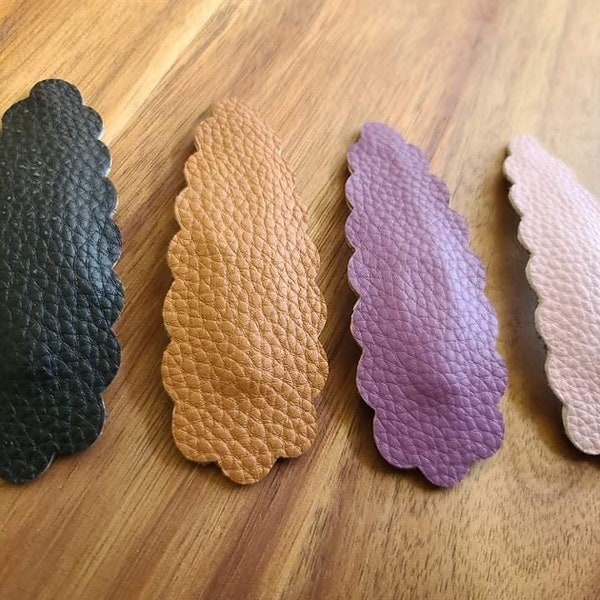 Carol Clips/Pebbled Vegan Leather/Snap Clip