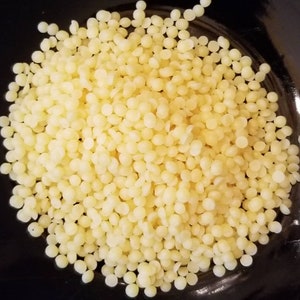 Pellet di cera d'api gialla, cera d'api sfusa biologica naturale al 100% pura per sapone, balsamo per labbra, timbro di sigillo, lumino, fabbricazione di candele