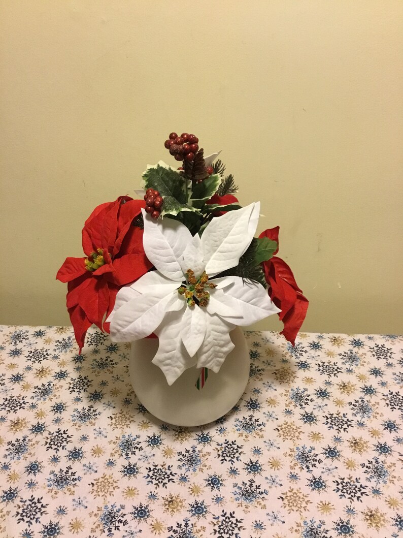 Red and White Poinsettia Centerpiece - Etsy