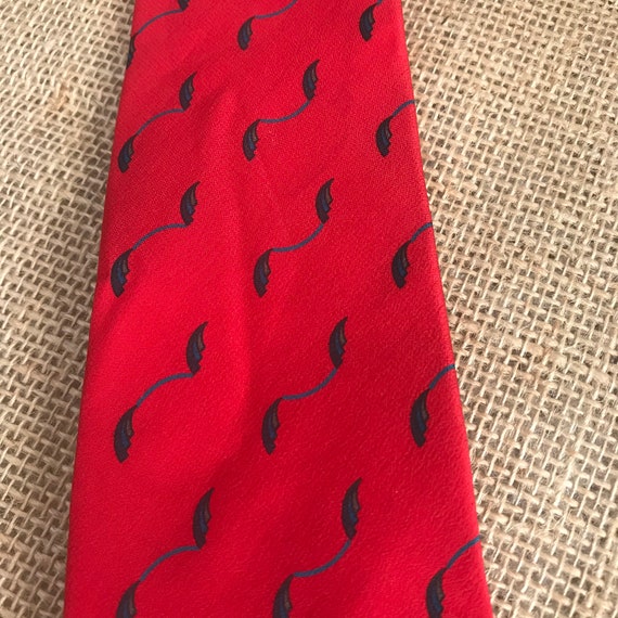 Red Silk Tie Made in Italy Suit Accessory Formal Wear Silk HUGO BOSS Men/'s Gift Vintage Silk Necktie Floral Wide Tie Men/'s Silk Tie