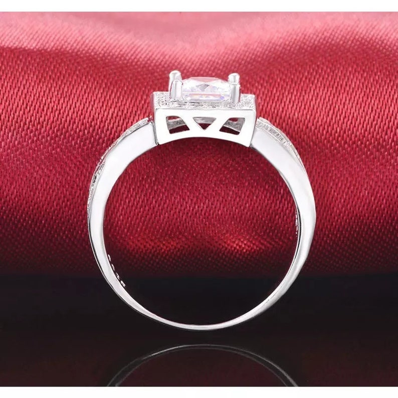 Luxurious Princess Cut ring,Twisted finger ring,Wedding Rings,Simple Design,Cubic Zircona,925 sterling silver,Engagement ring,gift for her