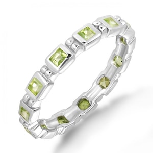 Lila Peridot Gemstone Stackable Silver Ring