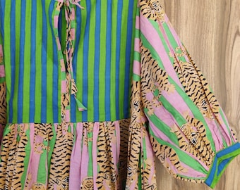 Block Print Midikleid, Minikleid, gestreiftes Tiger Langes Blockprint Kleid, tiefer Hals mit Stringverschluss
