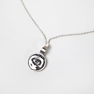 Eling Necklace, Eye Necklace Simple