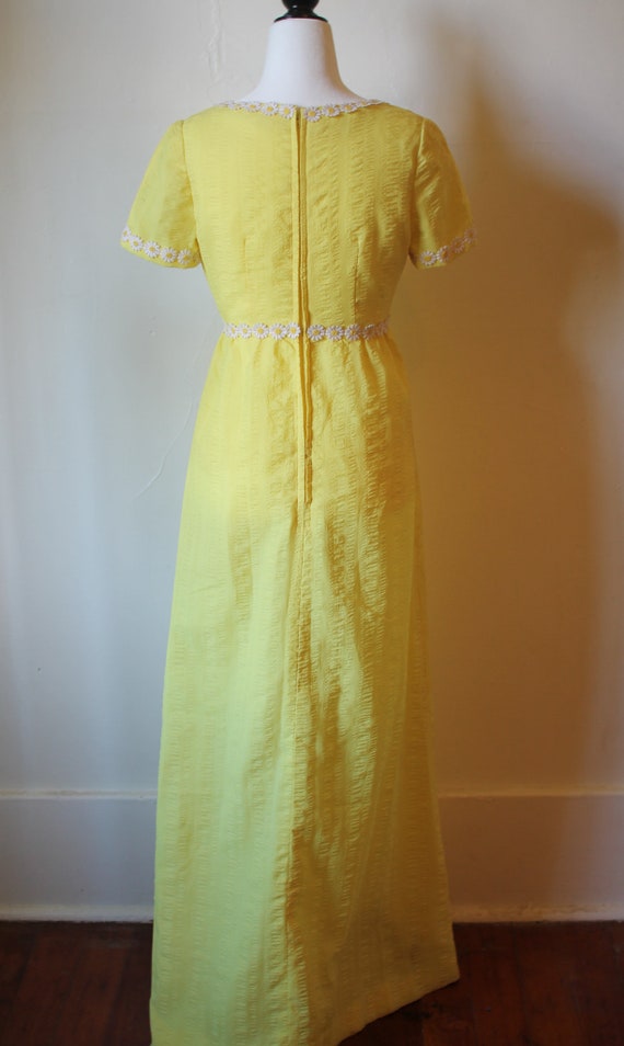 Vintage 60s Style Flower Child Prairie Dress//Yel… - image 9