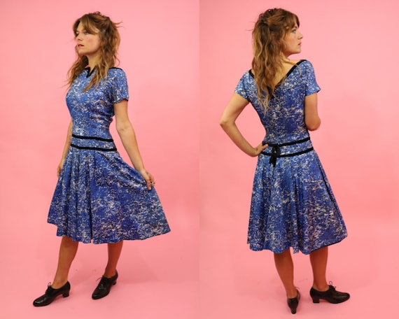 1950s Pure Silk Blue Summer Dress//Tulle Under Sk… - image 1