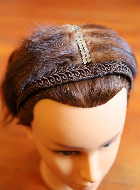 1930s Minx Brown Head Band//Bedazzled Hair Piece/… - image 3