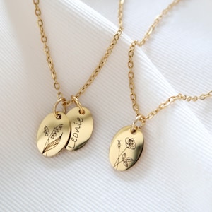 Birth flower necklace - necklace with engraving - name necklace - gifts for mom, birth - Christmas gift