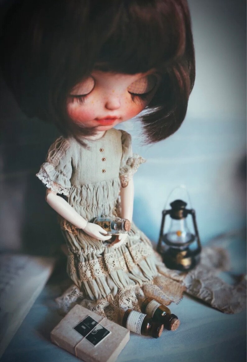 Blythe doll dress image 5