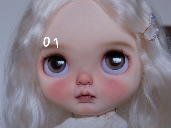 Blythe doll glass eye chips