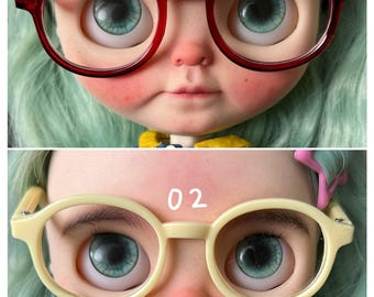 Blythe doll/Disney Animator doll glasses 9cm in width