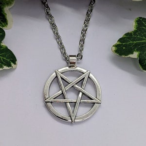 Medium Inverted Pentagram Pendant Necklace