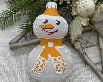 Snowman Christmas glass ornament, family christmas ornament, friend christmas gift, new home christmas ornament 2025 - Festive Holiday Decor