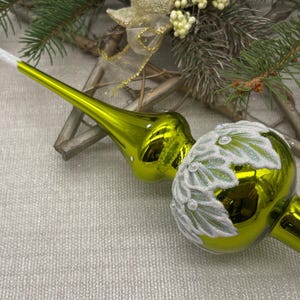 Green with white Christmas glass tree topper 9 inch,Glass Finial Xmas Tree top,Festive Spire Ornament,Tree decor,vintage tree topper Xtmas