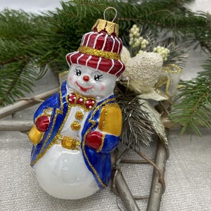 Snowman Christmas glass ornament, family christmas ornament, friend christmas gift, new home christmas ornament 2025 - Festive Holiday Decor