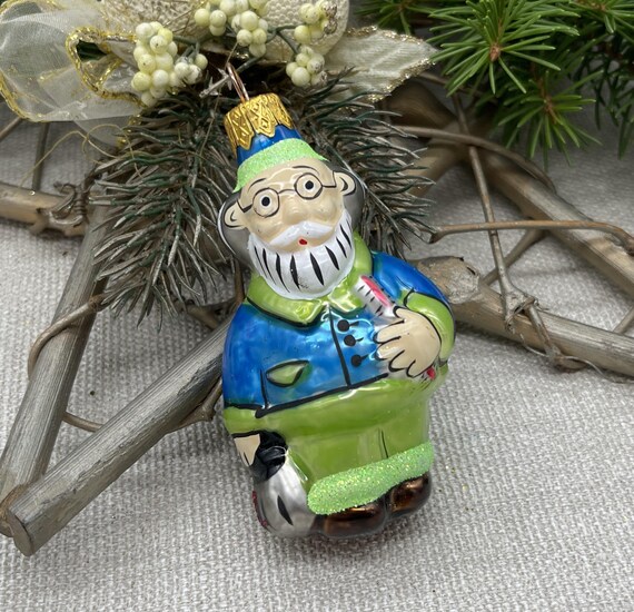 ドクターアイボリットのクリスマスガラスオーナメント、家族への