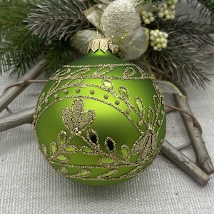 Green Christmas glass ball ornament, Hand painted Christmas glass decorations, traditional XMAS glass ornament, crafted Christmas handmade