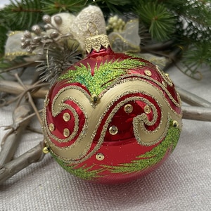 Handmade Red Glass Christmas Ornament – Elegant Christmas decor 2025– Luxury Holiday Tree Decoration – Vintage Style Bauble