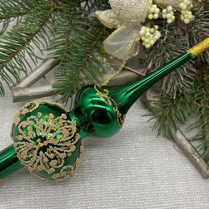 Small Green Christmas glass tree topper 7 inch, Glass Finial Xmas Tree top, Festive Spire Ornament,Tree decor, vintage tree topper Christmas