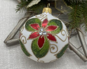White with flowers Christmas glass ball ornament,Hand painted Xtmas glass decorations,traditional XMAS glass ornament,crafted Xtmas handmade