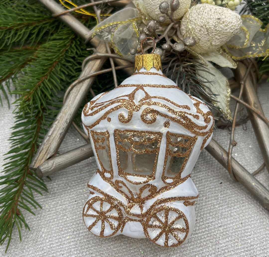 Carriage Christmas Glass Ornament, Family Christmas Ornament, Friend
