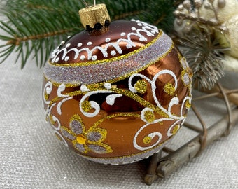 小屋付きボール、手描きのクリスマスガラスオーナメント、カスタム