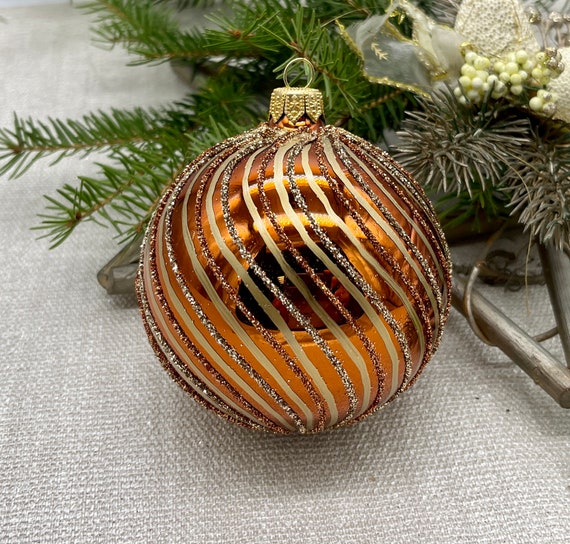 Bronze christmas balls discount