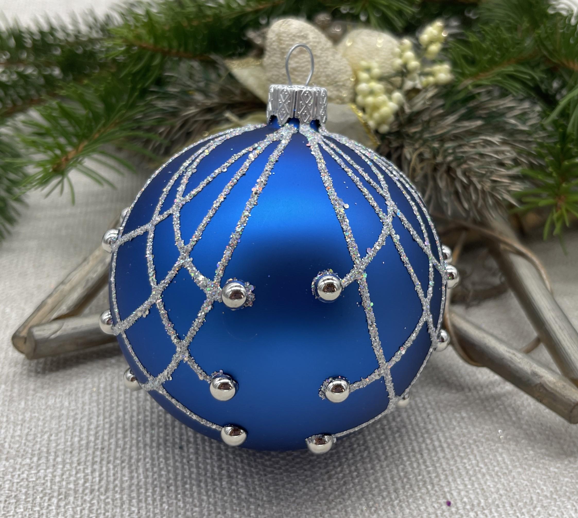 ブルーのクリスマスガラスボールオーナメント、手描きのクリスマス