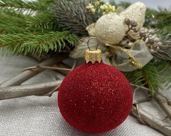 Rojo con adorno de bola de cristal de Navidad brillante, decoraciones de vidrio de Navidad pintadas a mano, adorno de vidrio de Navidad tradicional, Navidad hecha a mano