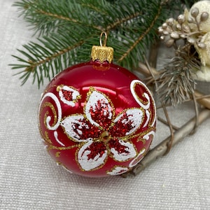 Red Christmas glass ball ornament, traditional XMAS glass ornament, crafted Christmas handmade,Hand painted Christmas glass decorations 2025