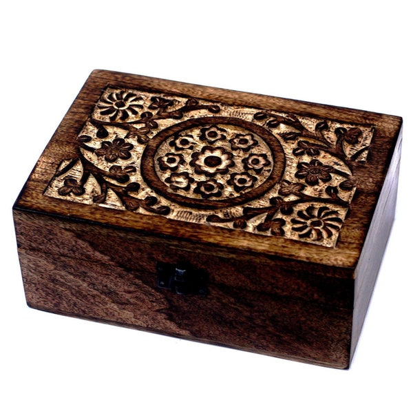 Carved Mango Wood Aromatherapy Storage Box - Holds 24 x 10ml Bottles Essential Oil Container