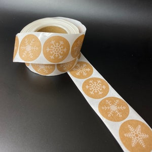 8 Stück Winter-Etikett-Aufkleber | 100% recyceltes Kraftpapier | Set | Schneestern | Schneeflocke | Design Geschenkdekoration
