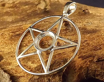 Silver pentagram pendant suitable for a 8mm cabochon