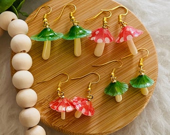 Mushroom Earrings - Green Mushrooms - Red Mushrooms