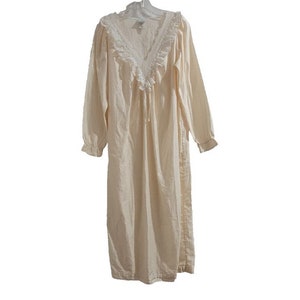Sz S Gilligan O&#39;Malley Vintage Victorian Style Nylon Blend Nightgown Cottagecore