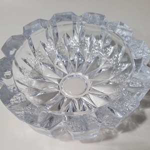 Vtg CRISTAL D&#39;ARGUES COURCELLES Heavy Lead Crystal Ashtray/Candy Dish 6 1/4&quot;