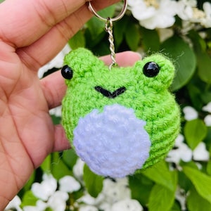 Crochet Frog Keychain- Cottagecore Frog- Amigurumi Keychain- Kawaii