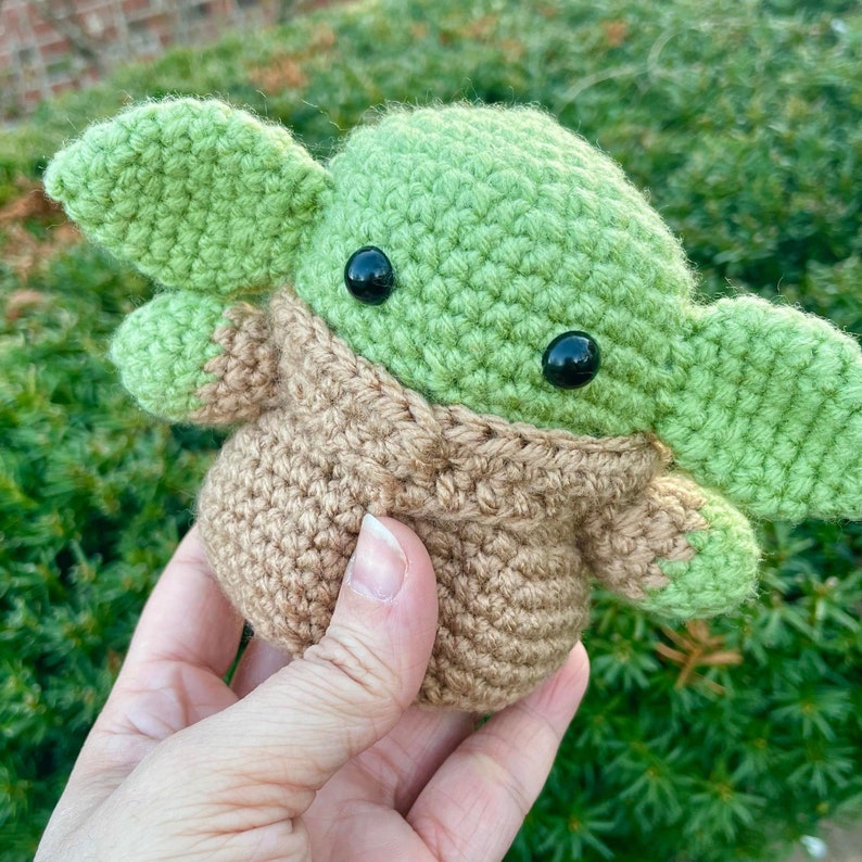 L'enfant doudou bébé Alien Amigurumi Alien Star Wars Fan Art The Mandalorian image 4