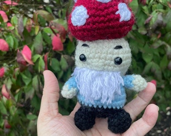 Patron de crochet de gnome aux champignons - Patrons Amigurumi - Cottagecore